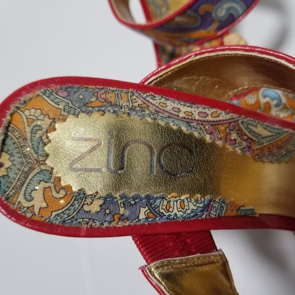 Zinc, Platform Sandals 6 1/2 Parsley Prnt, Chunky Heels, Red Trim - Picture 7 of 8